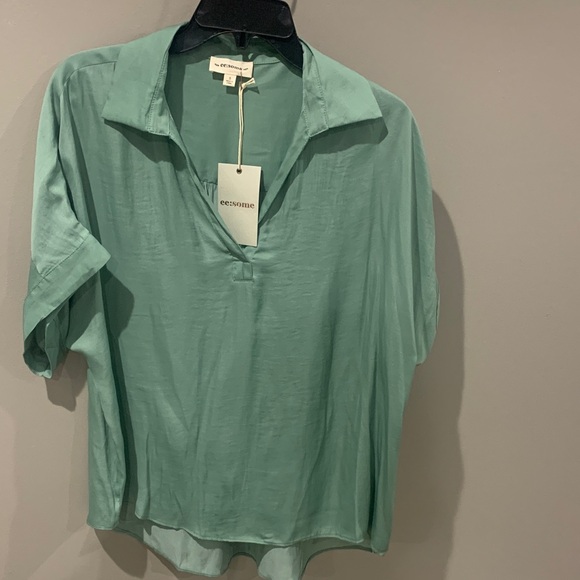 eesome Tops - Eesome Women's Mint Blouse